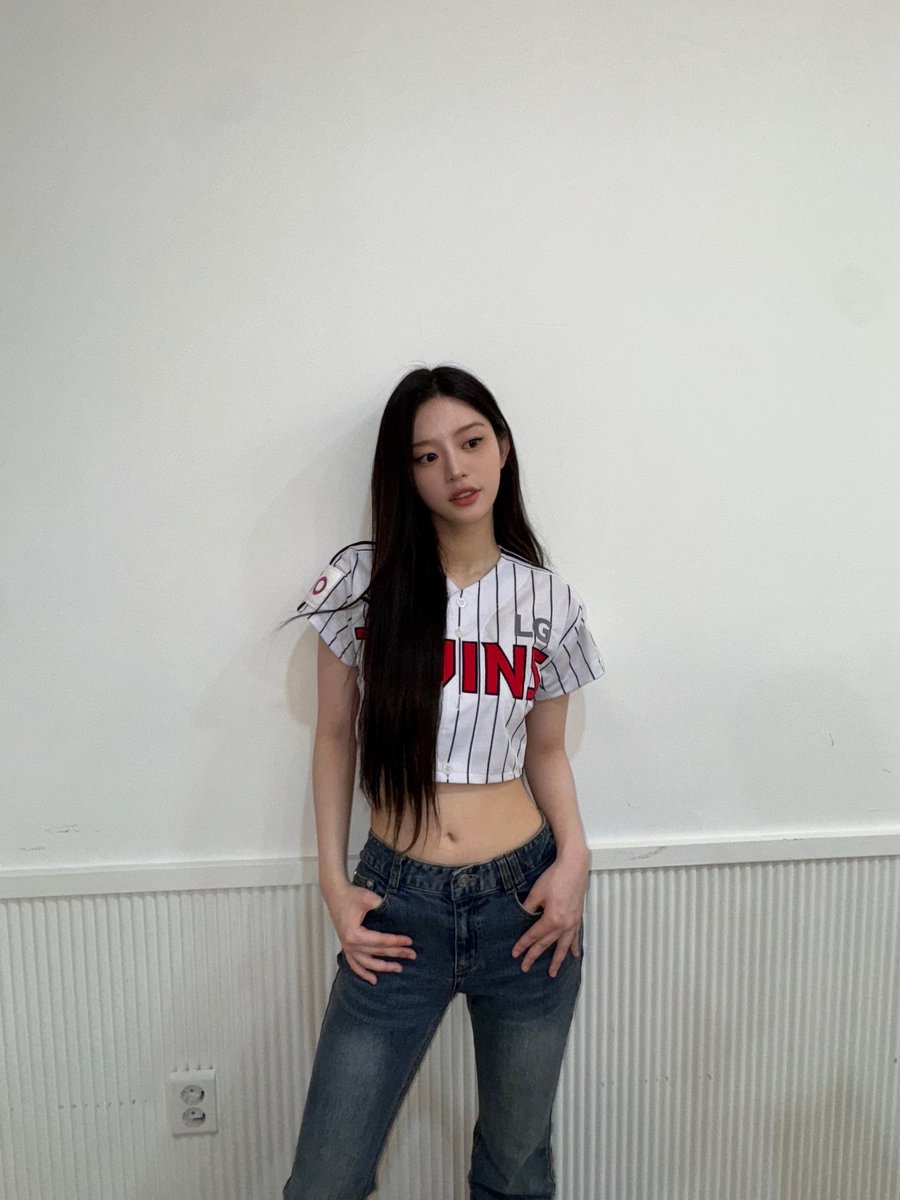 Minju. tweet media