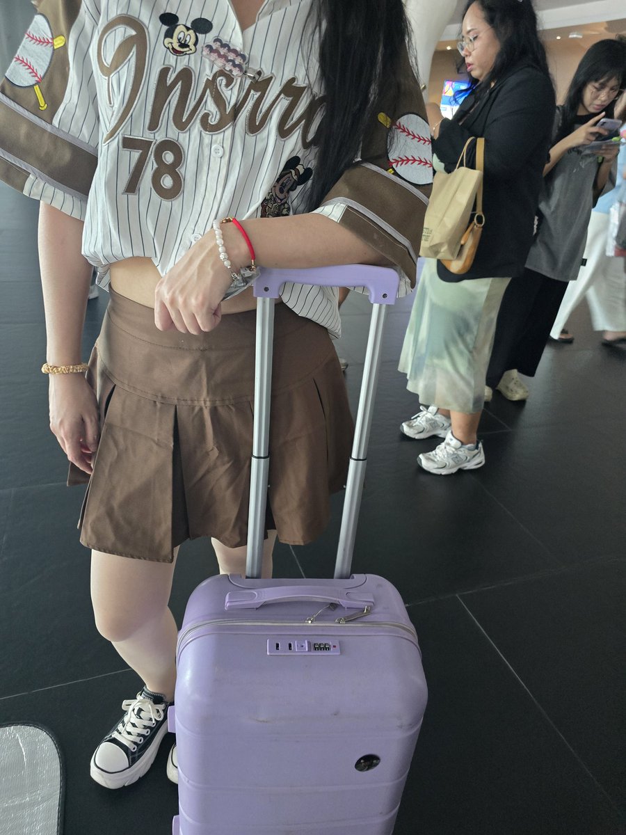 Chani1485's tweet photo. แจกแล้วนะคะ 
#EXhOrizoninBANGKOK
#EXhOrizon_in_BANGKOK
#กอวของชานิ https://t.co/SDazqOuKxr