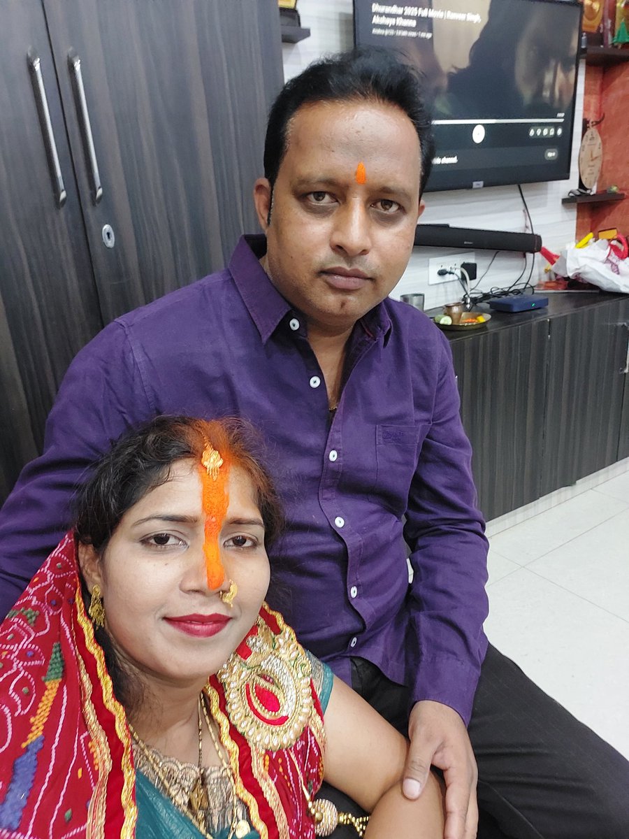 SuryadeoModi's tweet photo. वट सावित्री पूजा का पावन पर्व प्रेम, विश्वास और अखंड सौभाग्य का प्रतीक है। 🌿🙏
#vatsavitripuja 
#blessings https://t.co/nnFVEltFU0