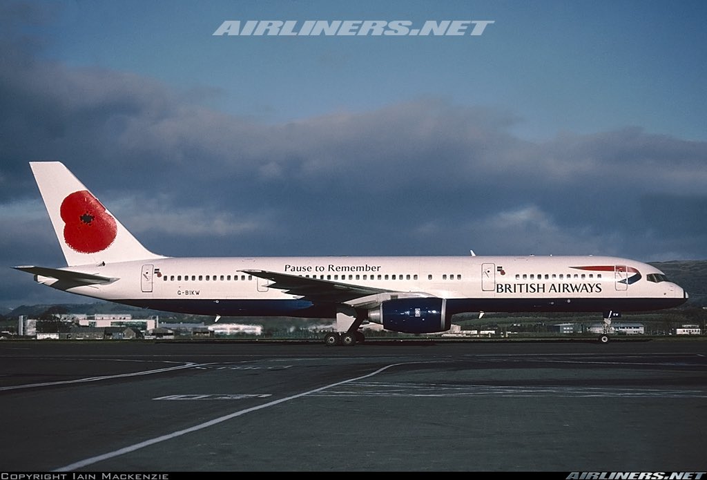 n194at's tweet photo. British Airways 
Boeing 757-236 G-BIKW Line #89
GLA/EGPF Glasgow Airport
November 1999
Photo credit lain Mackenzie
#AvGeek #Airline #Aviation #AvGeeks #Boeing #B757 #GLA #Glasgow #Speedbird #BritishAirways @British_Airways 🇬🇧 https://t.co/vB8EqI2Z2p