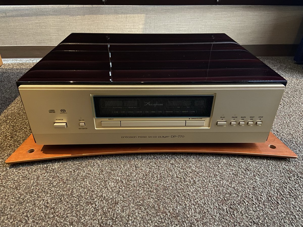 MaxaudioA's tweet photo. Accuphase/DP-770
繊細で落ち着きがありつつ、しっかりとエネルギー感も兼ね備えています😊
小倉本店で常設展示していますので、試聴をご希望の方はお気軽にお声かけ下さい♪
#maxaudio
#マックスオーディオ
#Accuphase
#DP770 https://t.co/HvYNOllZtN