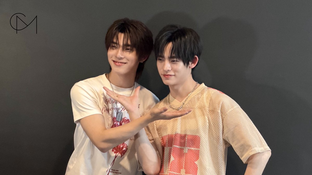 CM2 CONNECT tweet media