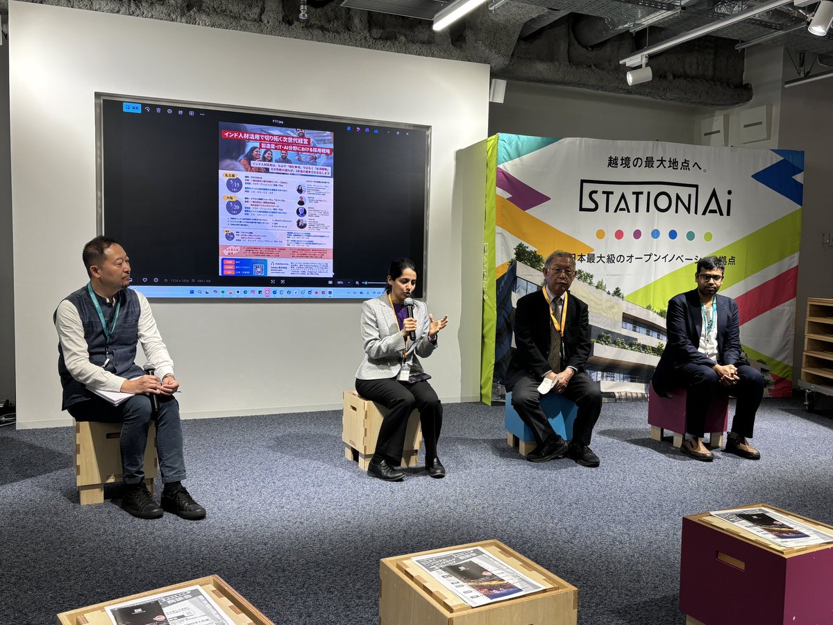 oda_kazuaki's tweet photo. インド人材と今後どのように協業するか？

明らかに日本国内のインド人や、バンガロールの日本人の数が増えている中、文化的背景等が違う人達との上手なやり方を模索することが必要です。

私は個人的にインドの方と働く時も全く問題ないです。

@halloumi_c 

#インド人材 #グローバル時代 #インド🇮🇳 https://t.co/I8EsSO6Abf