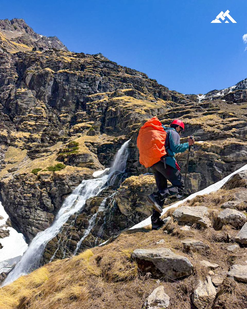 Trek The Himalayas tweet media
