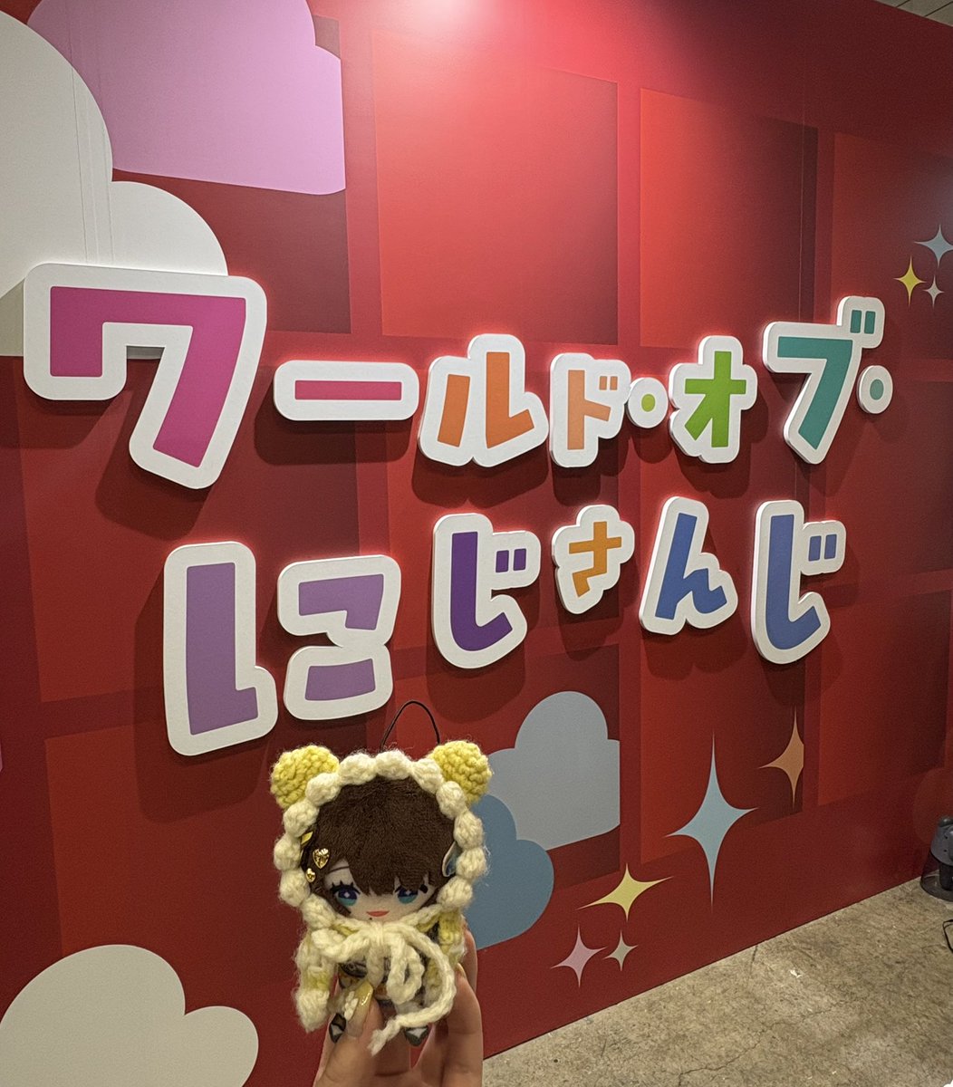 ソフィア tweet media