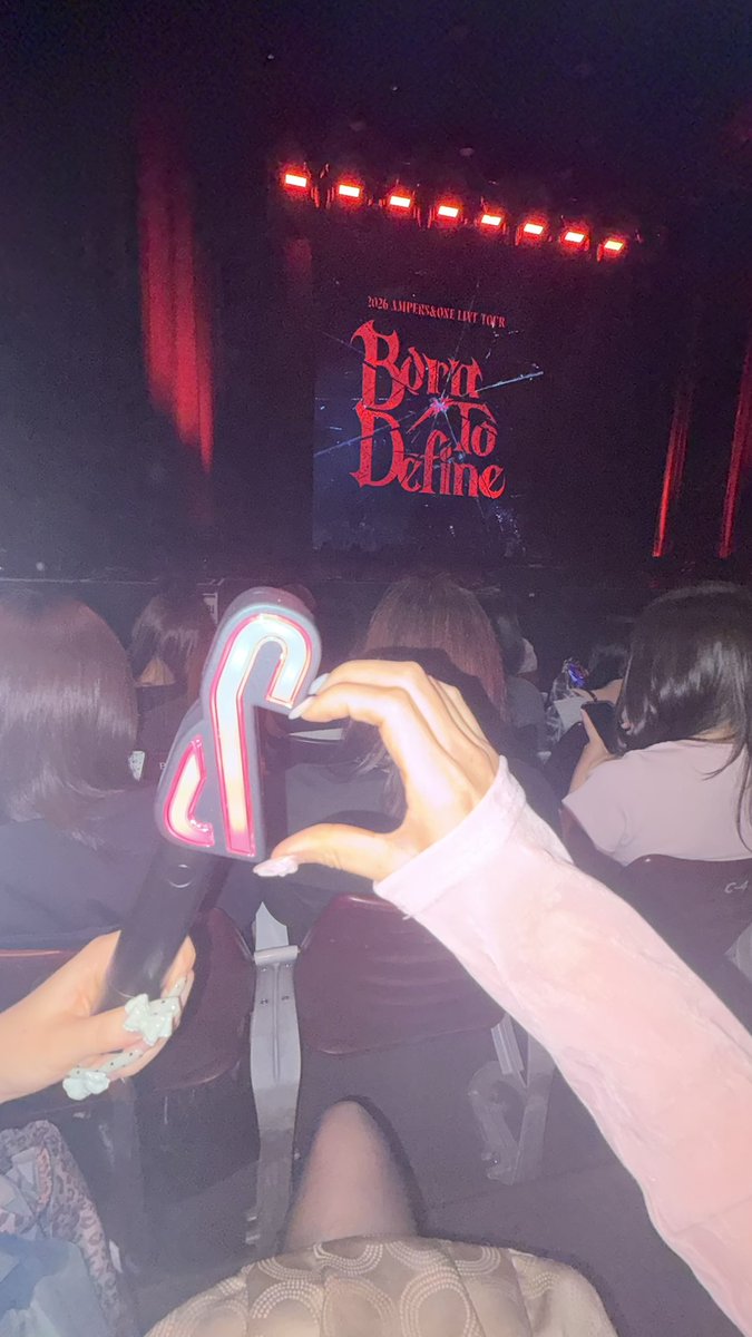 luvssskd's tweet photo. 볼때마다오랜만이엿어진짜영원히…ㅜㅜ https://t.co/zAYc0knVvX
