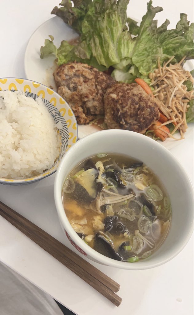 azusaina's tweet photo. 昨日の夜作ったハンバーグ🫰🏻これさ、猪のお肉なんだ❕ジビエ❕ https://t.co/TJ9quZjAlv
