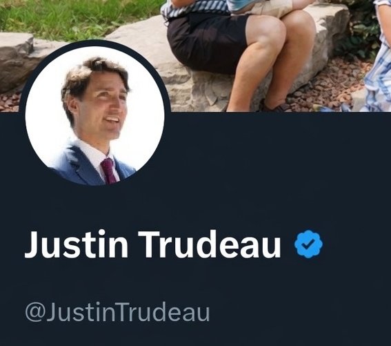 Canada Roast tweet media