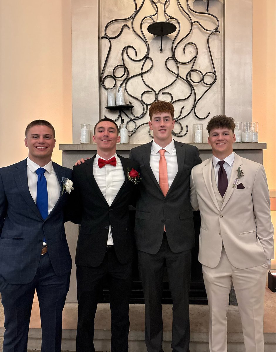 Rolling Meadows Baseball tweet media
