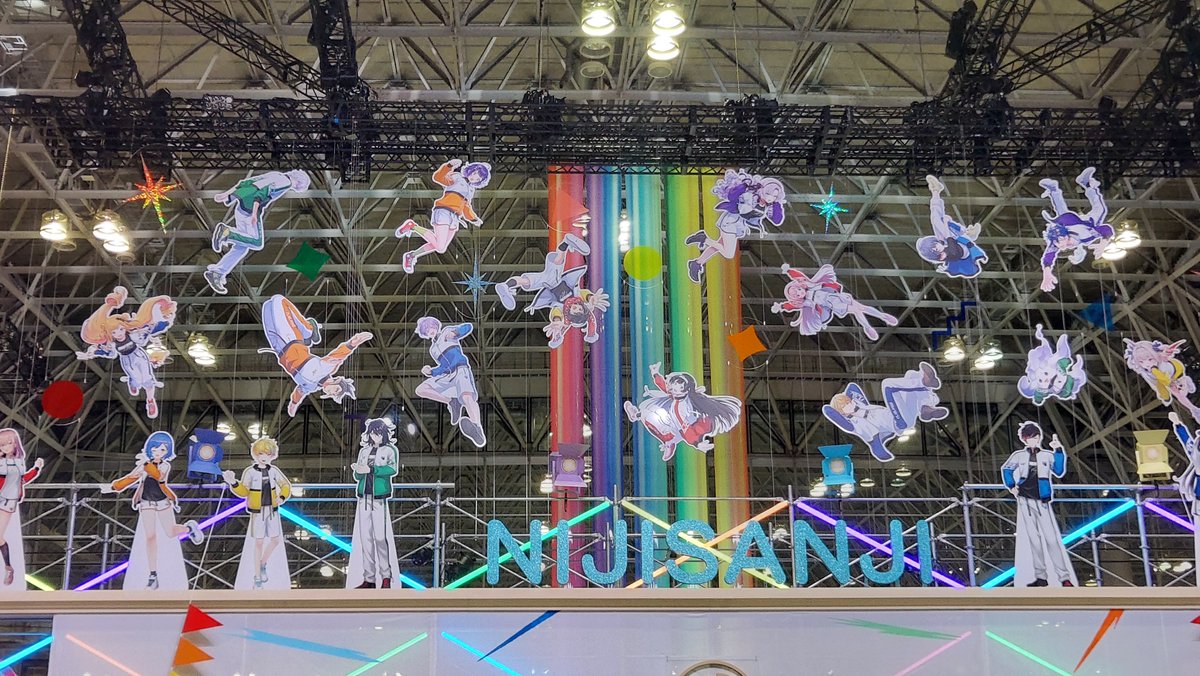 GzoneB2828's tweet photo. すごいな…
入場するだけなら一瞬だ… https://t.co/Q4xo5ClDJV