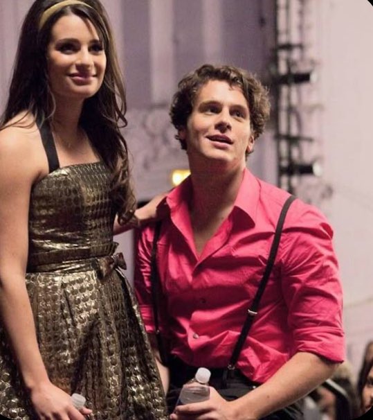saturnspar_'s tweet photo. ⤷ “madwoman”
a #stberry smau where rachel and jesse break up seemingly for good—but jesse’s good at groveling for forgiveness, and rachel’s never been good at decisions when it comes to him. unfortunately for their friends, time always proves that they can’t stay away for long. https://t.co/lLaSnlRv2c