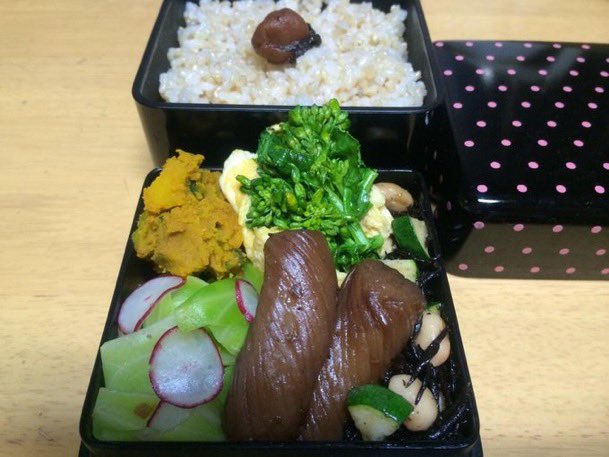 fumiyomal's tweet photo. だって、こんなお弁当を作っていた私が、 https://t.co/gD1zn13r5R