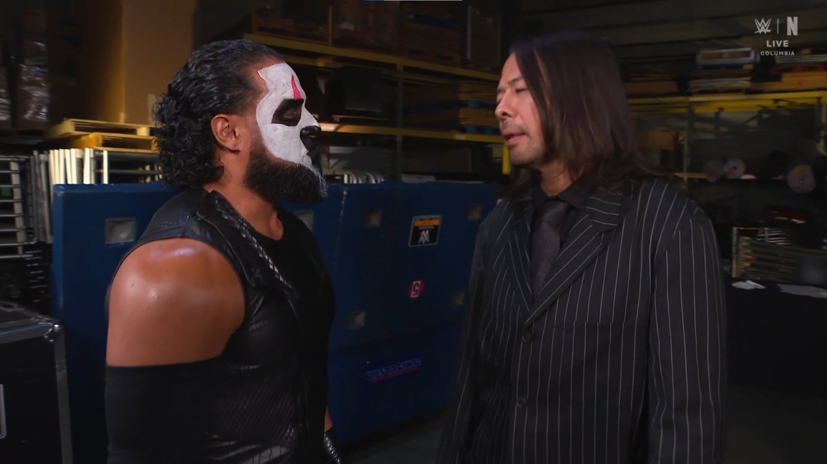 GettingOverCast's tweet photo. Dragon Lee got the Styles Clash, and Shinsuke Nakamura got @AJStylesOrg' hair. Fair deals for friends. Phenomenally generous. #SmackDown https://t.co/BtaMXBUSMm