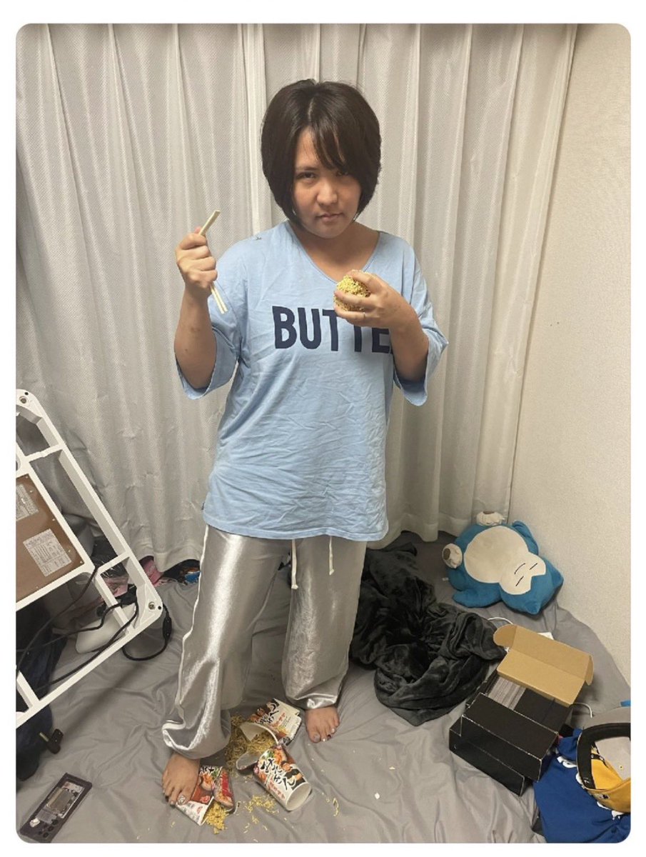 ひろ tweet media