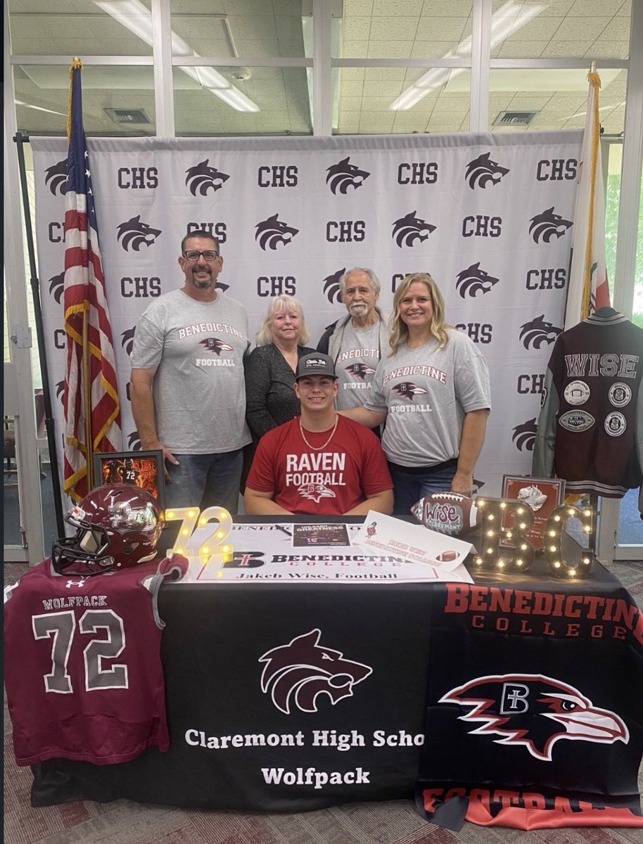 Jakebwise2026's tweet photo. Officially signed! Excited to continue my journey at Benedictine College this fall. Grateful for everyone who helped me get here! @RavenFootballBC @coach_JLeonard @CoachStrongBC @coach_hauser @JoelOsborn_BC @zyon_mathis 

AGTG 🙏 https://t.co/1LbwGe6Ngy