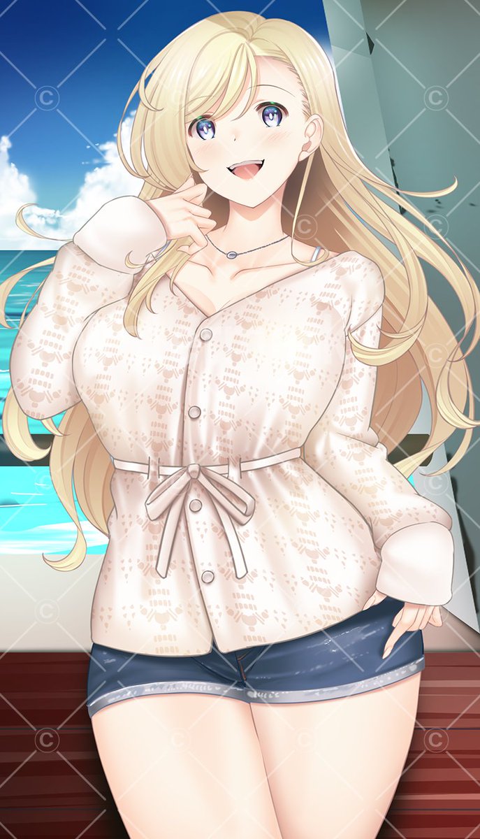#デニムショート #金髪美少女 海風に揺れる金髪がとても似合う季節です 