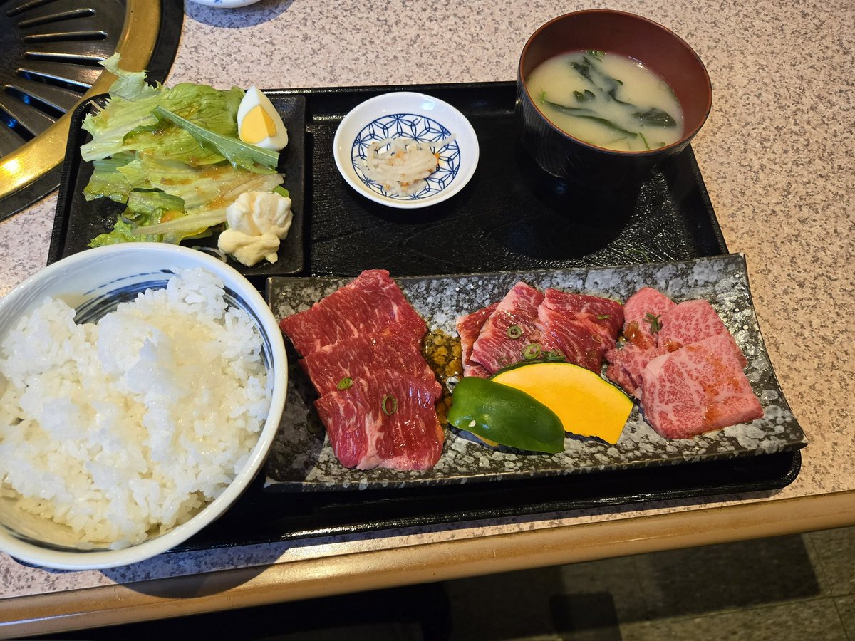 うえすぎ03 tweet media