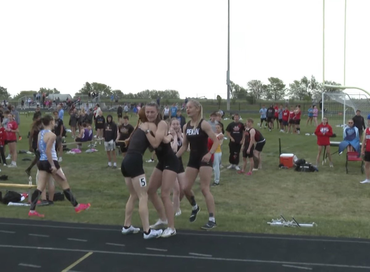 BLauderman2029's tweet photo. Excited our Distance Medley made it to state my Freshman year. Can’t wait to run at the Blue Oval! https://t.co/JmvritpiCY