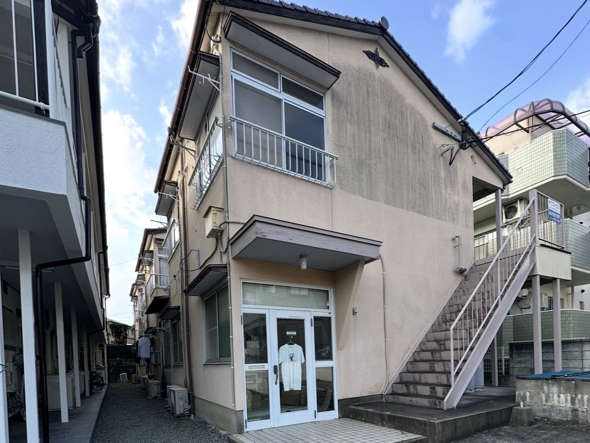 neko_taro222's tweet photo. 福岡市築40年木造アパート
←ビフォー　R8年2月末  入居   7/13
→アフター    現在　　　   入居13/13 https://t.co/ZUK3QR8FVu