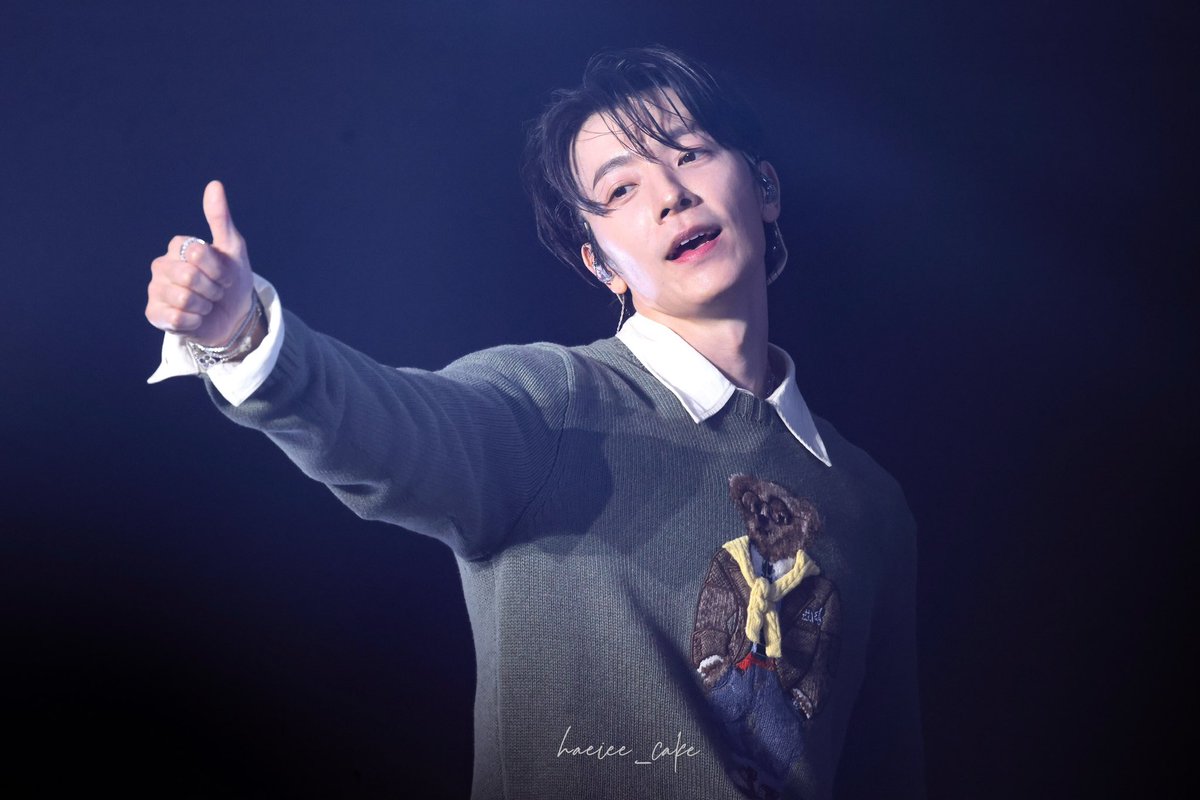 haeiee_cake's tweet photo. (*˙︶˙*)☆*°

260515 ALIVE in Seoul D1

#동해 #DONGHAE https://t.co/mpTs9f8LMj