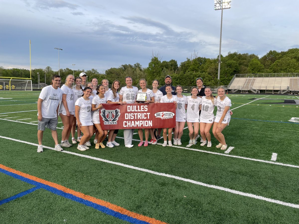 DomGLax's tweet photo. Senior Night win!  20-0 over Rock Ridge with all 15 of our players scoring at least one goal tonight.  Regular season ends with a 13-2 overall record, the Dulles District championship, and the #1 seed in the upcoming region tournament. @TitanAthletics2  @DHSPress @LoCoSports https://t.co/1gtt7cBbEN