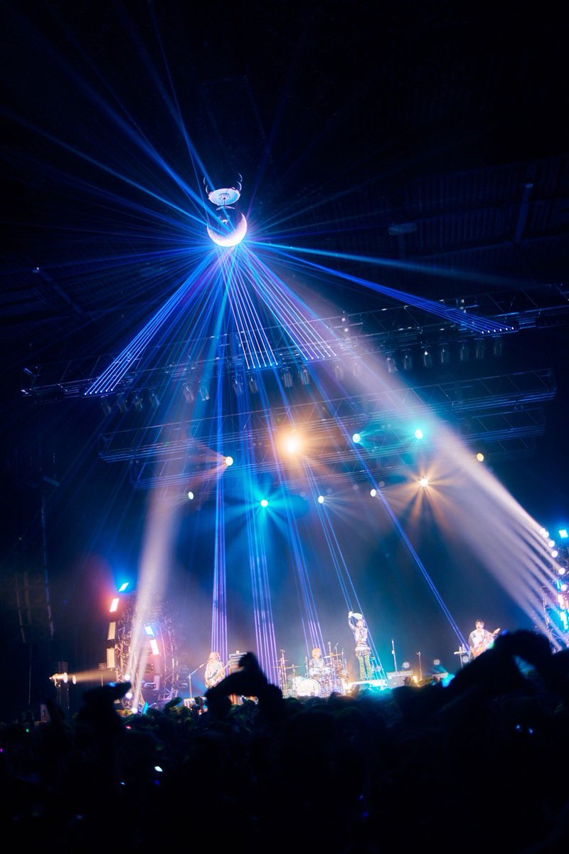 yoooutopia's tweet photo. #Aooo_RINGRINGツアー 大阪🫯

今回も温かく迎えてくれてありがとうございました！
一緒に音楽で熱狂できて本当に楽しかったです🤯

夏のジャイガで戻ってくるので、またぜひ会いましょう！

次は福岡！待っててね🤙
Photo by 日吉”JP”純平 https://t.co/5dnqmVXn6T