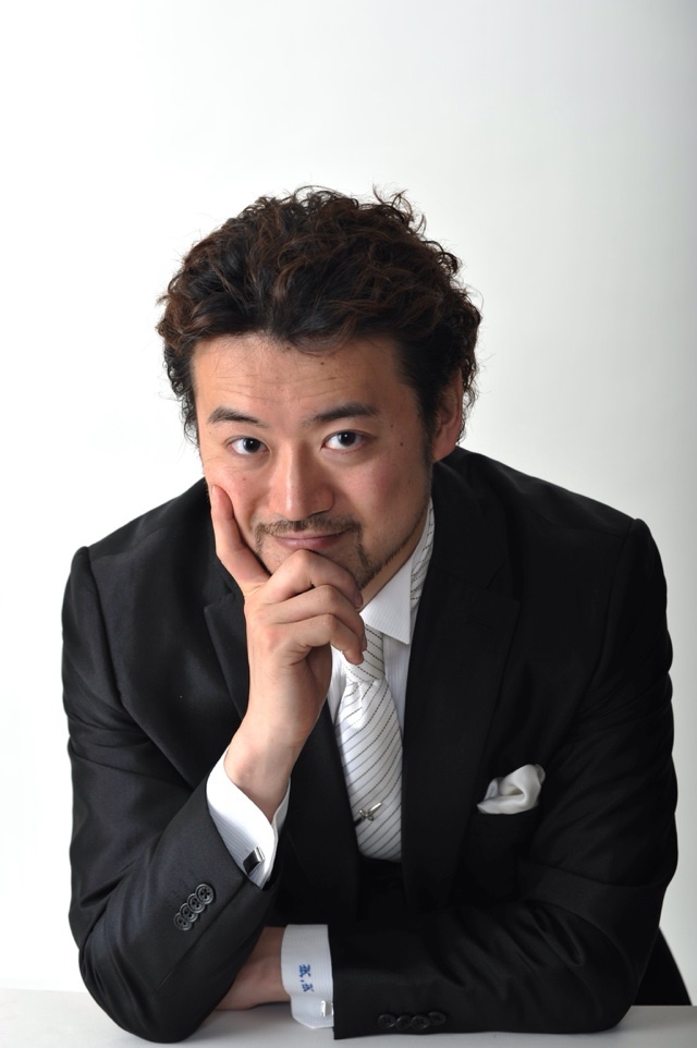 ibabunzai's tweet photo. ＼#いばらきオペラ亭 出演者紹介⑧✨／

最後は、物語を導くナビゲーター 清原邦仁さん！

大阪音楽大学で教鞭を執りつつ、多くのオペラで企画・演出も手掛ける「舞台のスペシャリスト」
清原さんの分かりやすく楽しいナビゲートがあれば、初めてのオペラ観劇も安心！ファミリーで心ゆくまでお楽しみください。

詳細👉https://t.co/gKORgBO69I