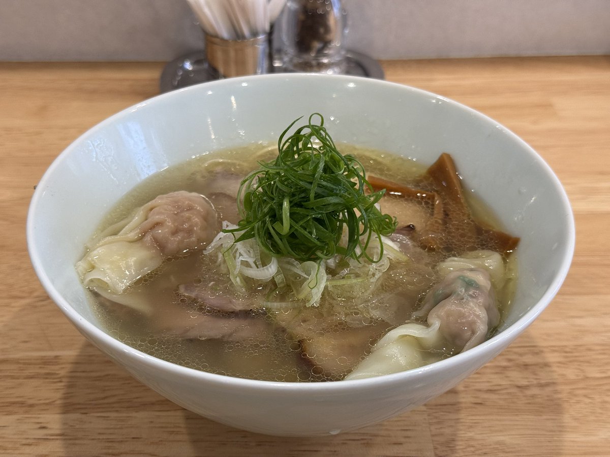 みや　Miya tweet media