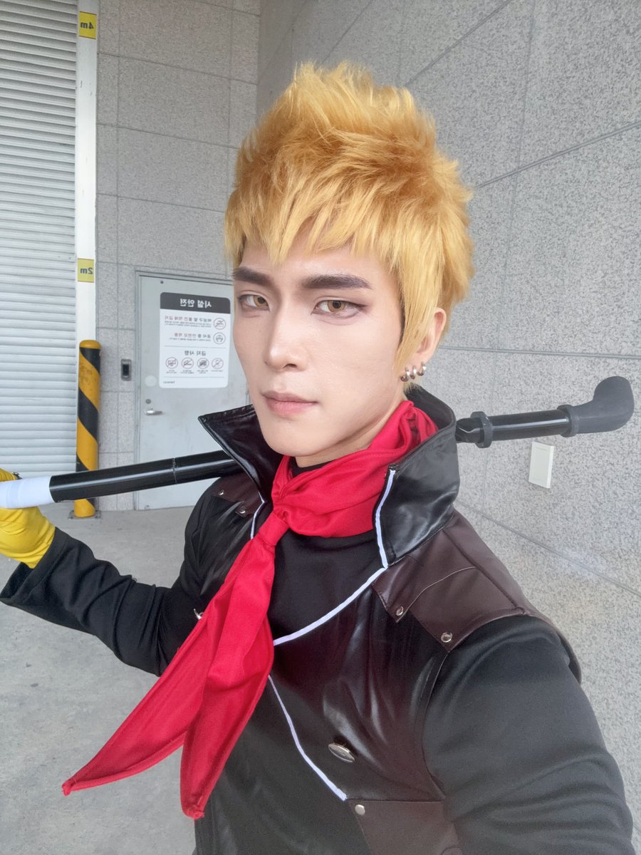슈타 tweet media