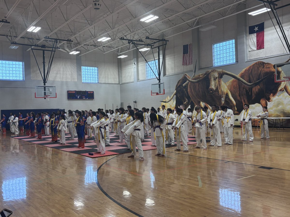 mmasculino's tweet photo. Kickstart Belt Ceremony 2026 #LevelUp https://t.co/Mrv0Qnjkhu