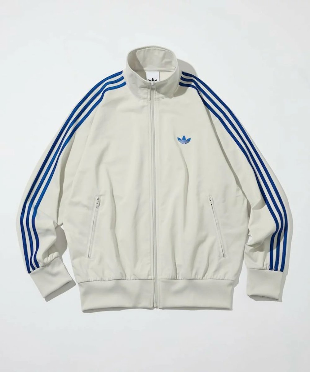 【服】 tweet media