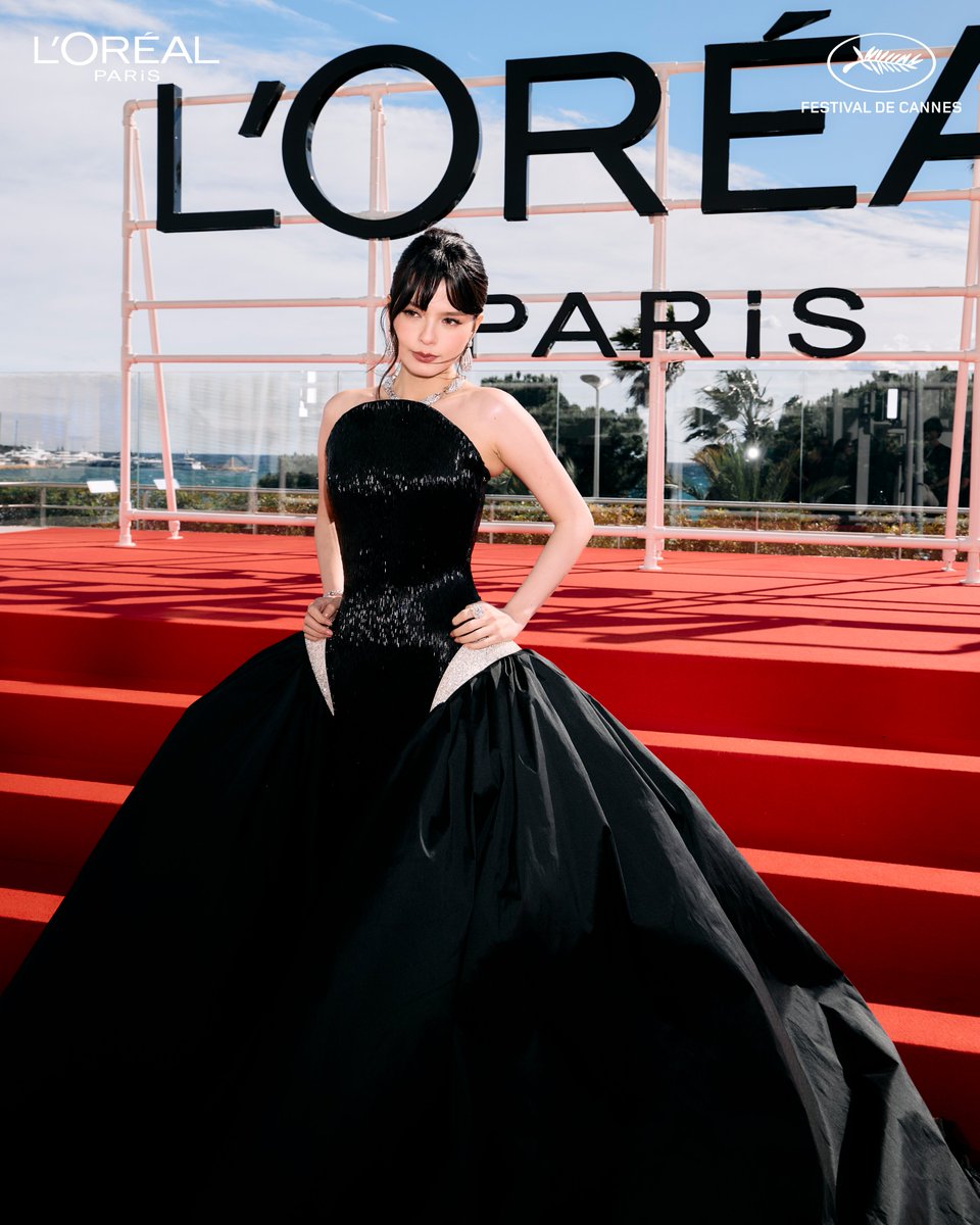 L'Oréal Paris TH tweet media