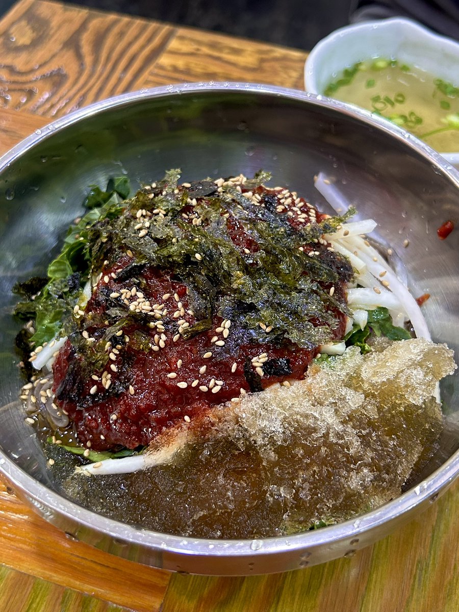 에반 tweet media