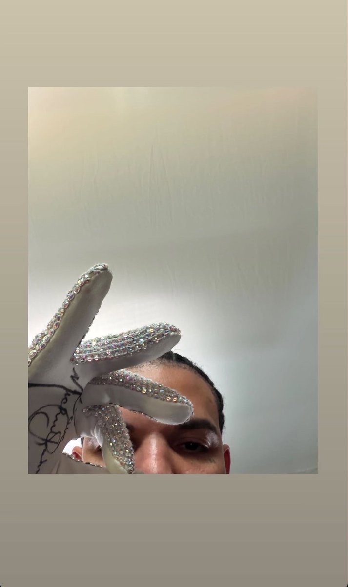 Drake Direct tweet media
