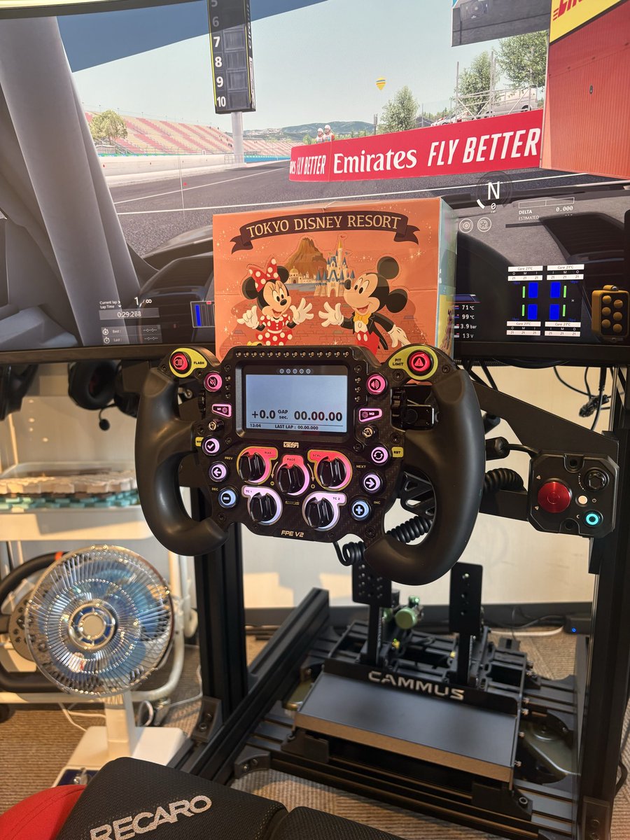 Pista racing-sim tweet media
