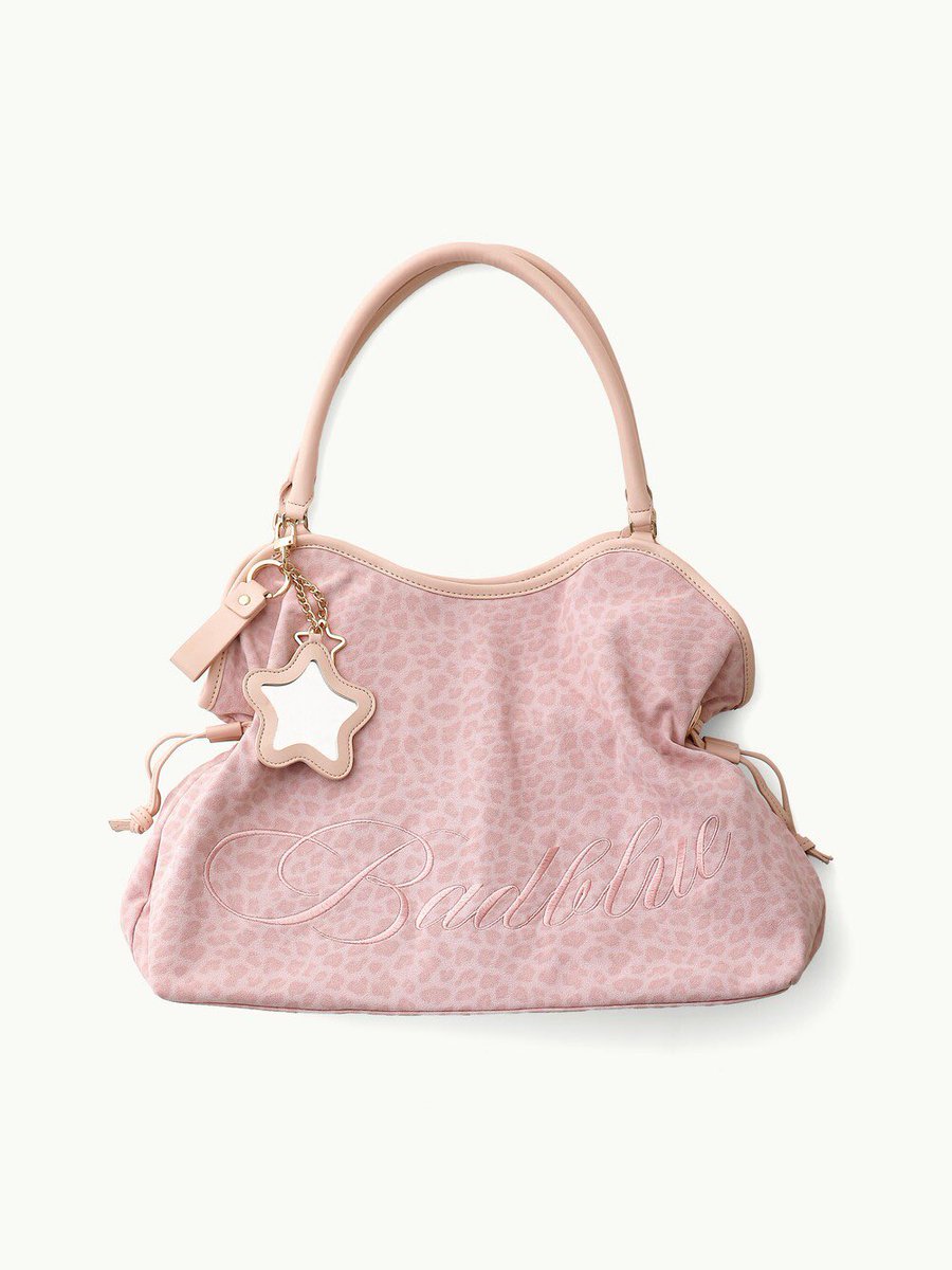 ninefourtykey's tweet photo. ❥ [on sale] Bad Blue Dimsum Bag
 
💵 IDR 1,645,000 | DP 1,400,000 (membership price)

☼ mori brown, leopard pink / purple / charcoal
☼ length 42 height 30 width 13.5 (suitable for MacBook 16”)
☼ https://t.co/V8XDH2cxpP

— price valid until May 19th! 💌 https://t.co/2rNJj1us8b