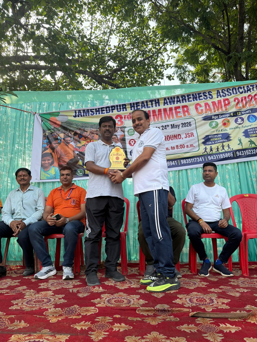 Dinesh Kumar tweet media