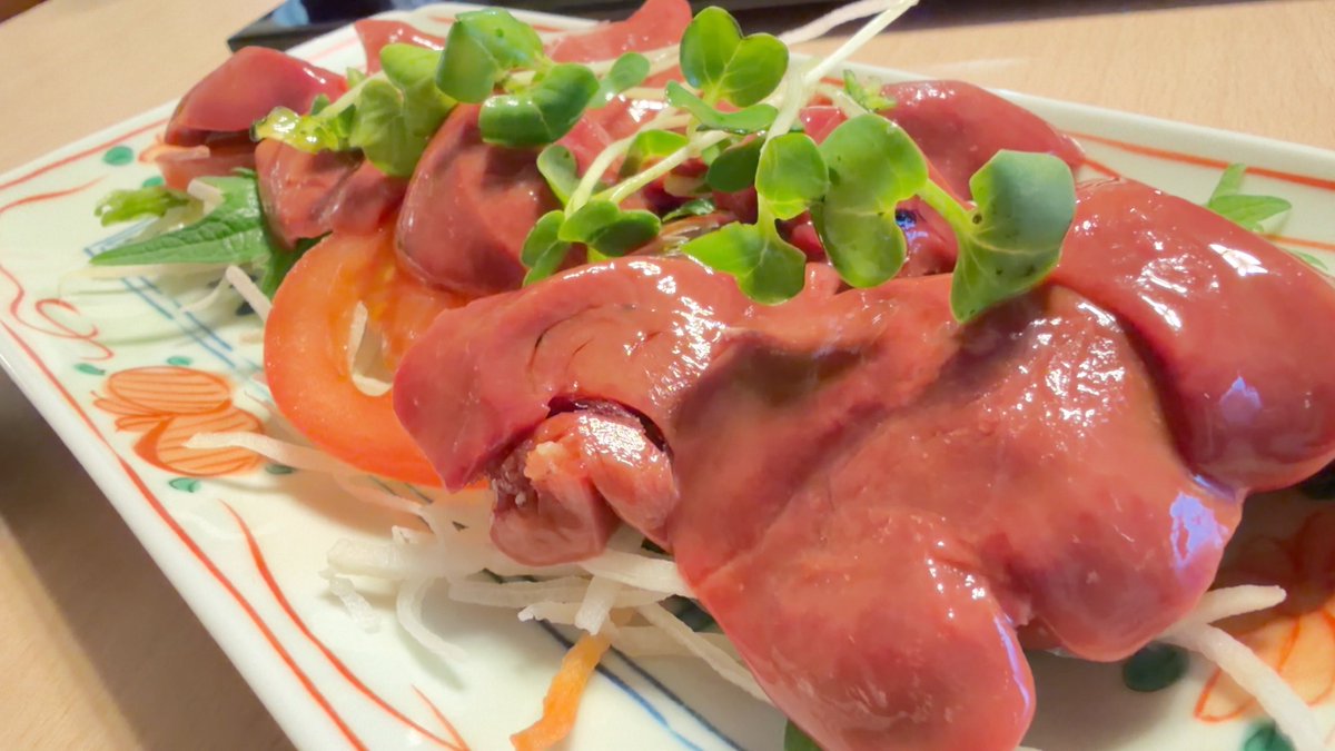 terachan24's tweet photo. https://t.co/EpMHJB7pF5

今回の舞台は【呑み処 食べ処 あさひ】
17時〜21時の営業です。ランチは要予約にて営業可能です。
定休日は月曜日。
料理一筋の大将の作るアテはどれもクオリティーが最高。
落ち着いた雰囲気で会食などでも利用できそうなお店です。
#松阪 #居酒屋 #和食 #YouTube #あさひ https://t.co/HCzvGdaRQR