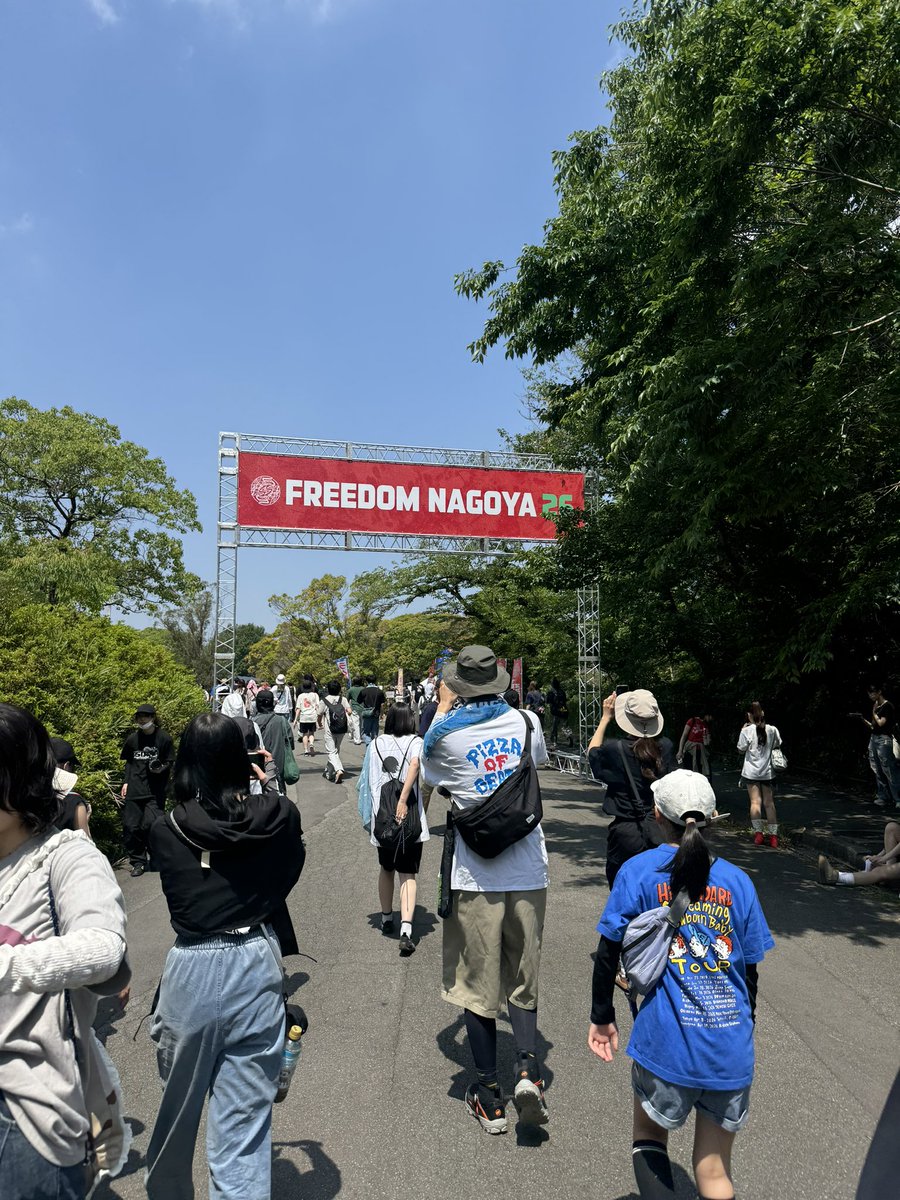 クソデカボイス超音波佐藤 tweet media