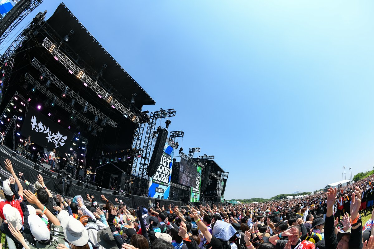 KYUSO_NEKOKAMI's tweet photo. 【#METROCK】

■ 5/16 @ 東京・海の森公園
「METROCK 2026」@METROCK_pr

リハ　MEGA SHAKE IT!
リハ　Universal Serial Bus
(ヤバイTシャツ屋さん Cover)

1.The band
2.スピりスピられ
3.ファントムヴァイブレーション
4.3minutes
5.ネコカミたい
6.DQNなりたい、40代で死にたい
7.ハッピーポンコツ

📸@TeppeiKishida
