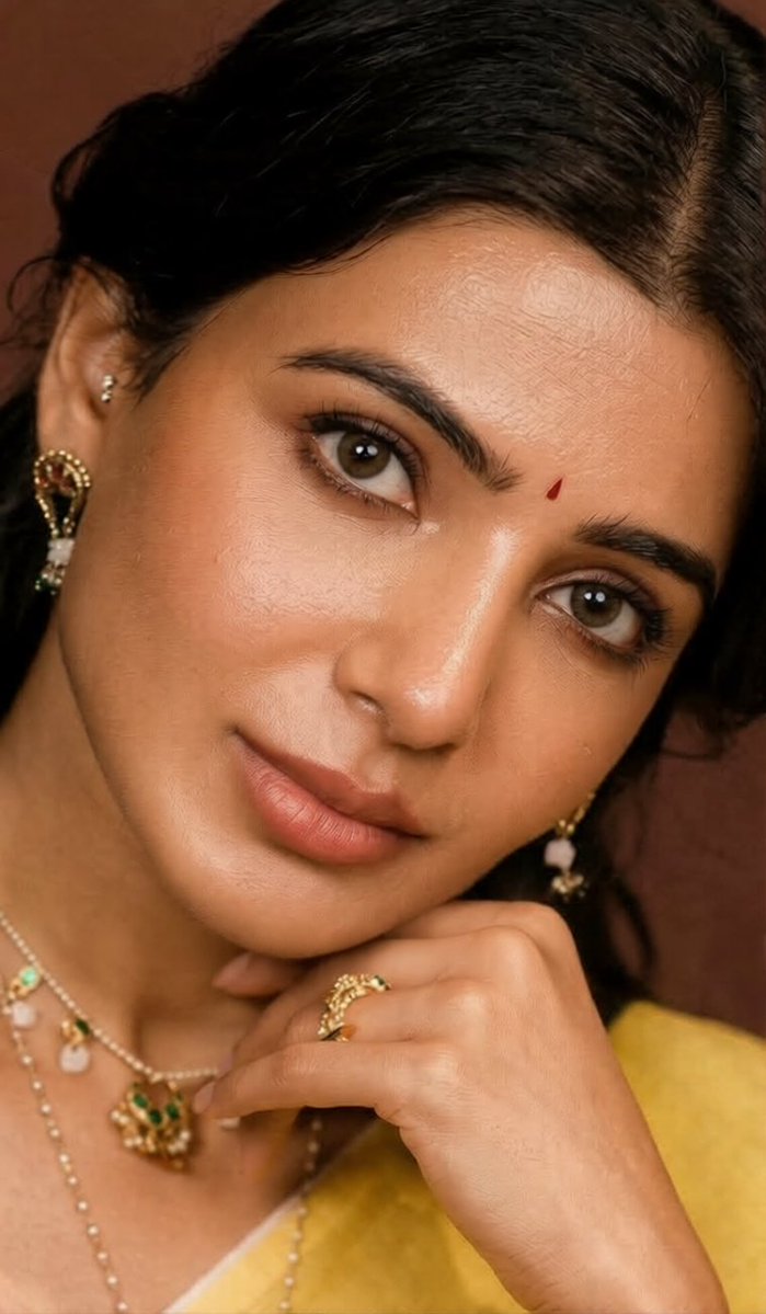 samantha bi slave tweet media