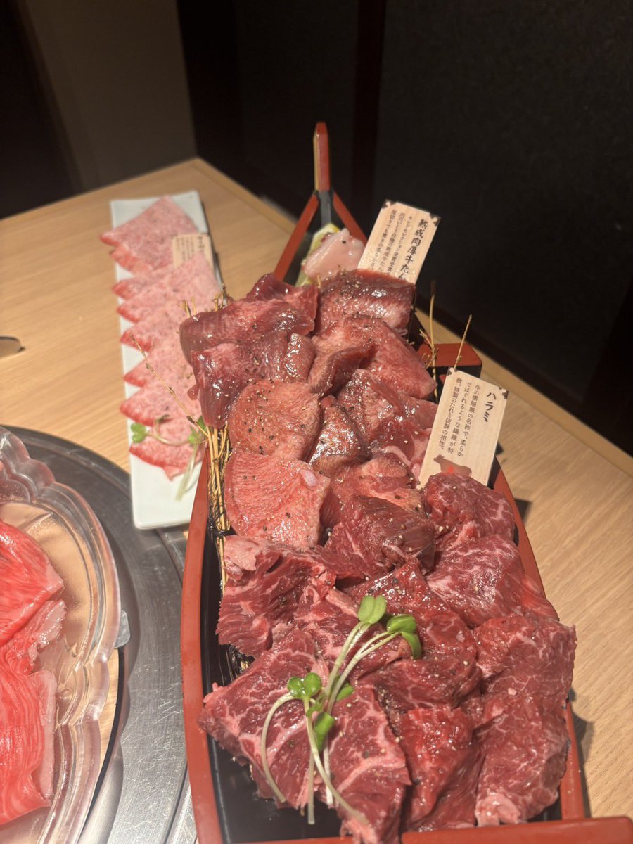 _chamaruu's tweet photo. 食べるぞ https://t.co/jzNfXYlKE3