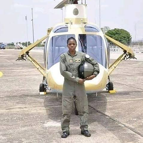 Queen Bee 👑 🐝 tweet media