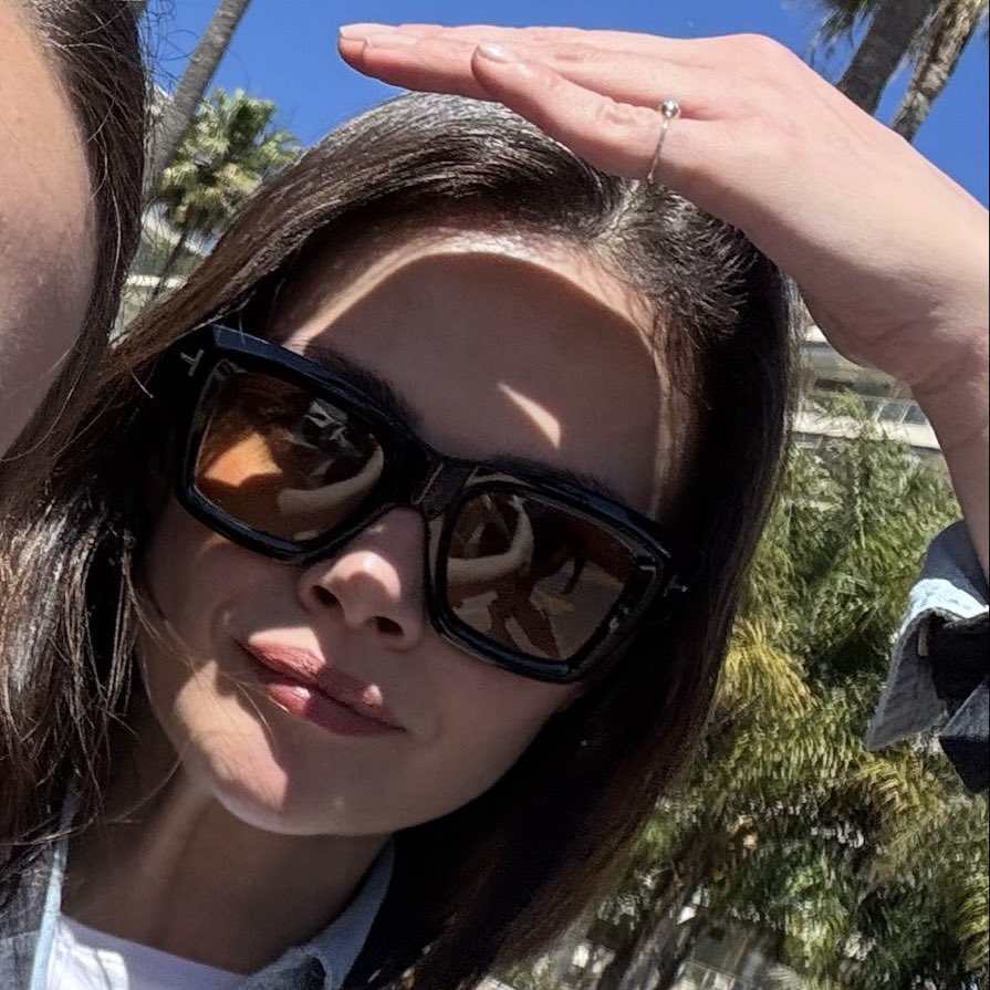 𝙨𝙖𝙣𝙙𝙧𝙖 ⭑ tweet media