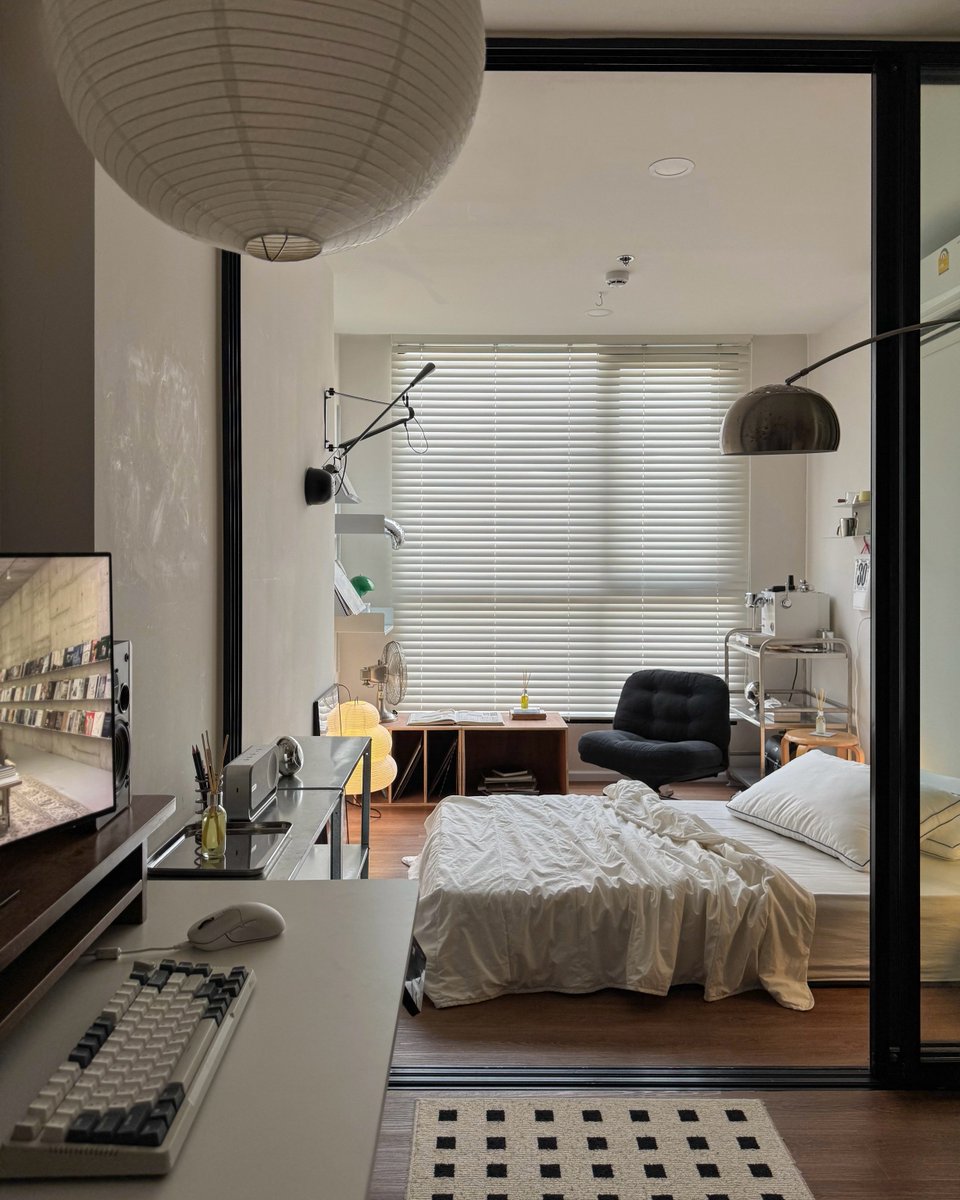 interiorstellar tweet media