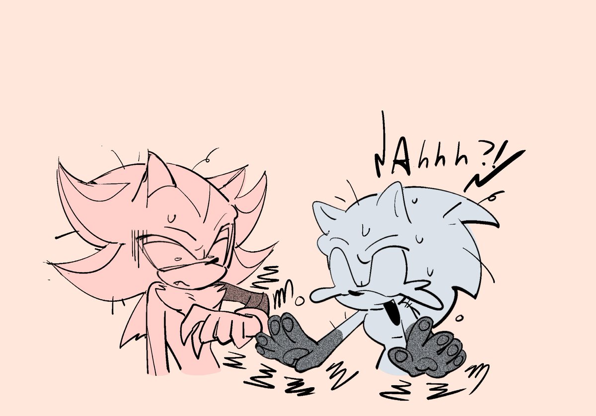 dontstayuptooo1's tweet photo. the cost of cuddles
#shadnic #sonadow #sonicthehedgehog https://t.co/iRDNLwAYrI