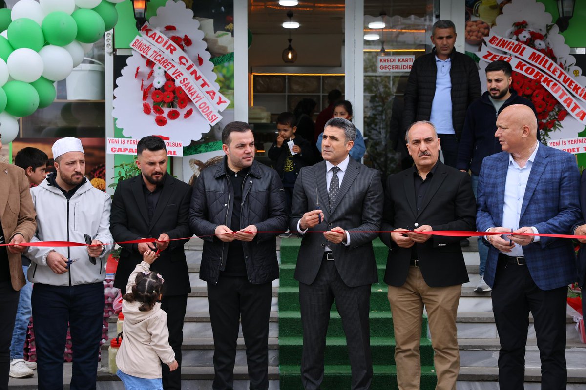 Erdalarikan12's tweet photo. İş insanı Nazım Atay tarafından hizmete sunulan işletmenin açılışını gerçekleştirdik.

Rabbim hayırlı eylesin, bereketli kazançlar nasip etsin. https://t.co/Kkpb4yPleX