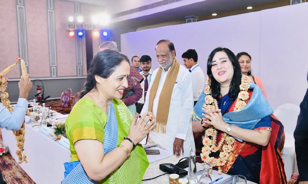 Bansuri Swaraj tweet media