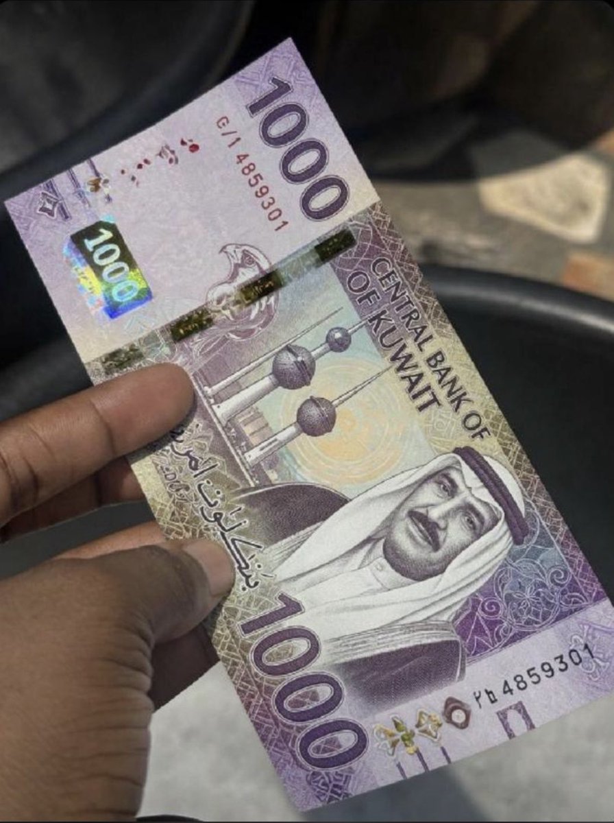 Dangana505's tweet photo. 4.4millon in one note and you feel say nah your matter I Dey reason😂 https://t.co/jpVAAlYUoq