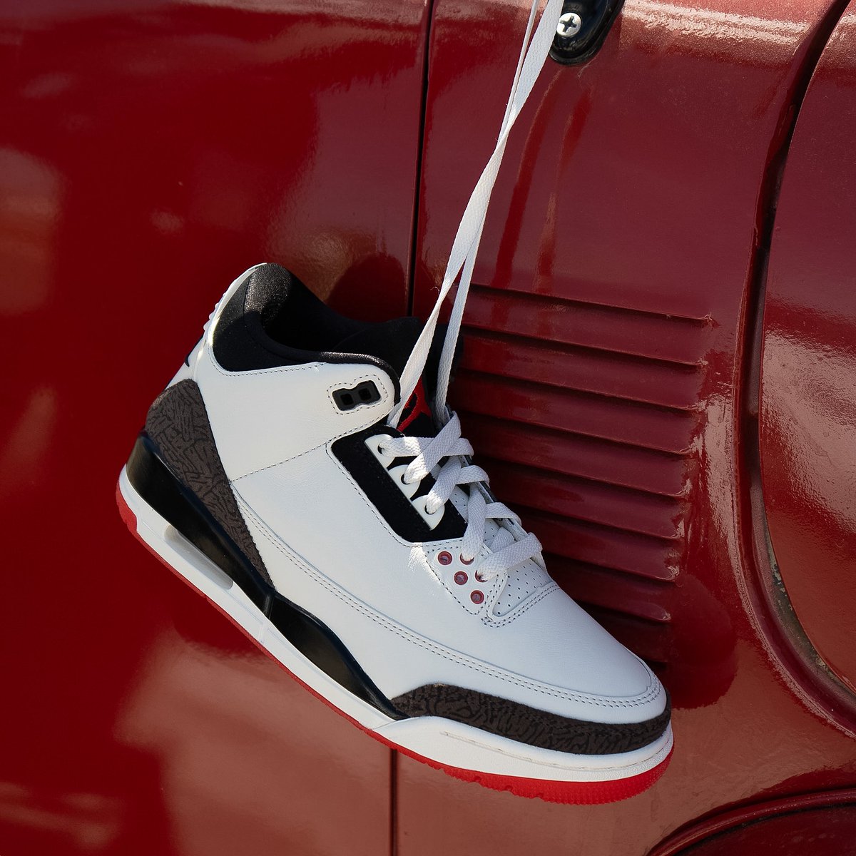 SOLELINKS tweet media